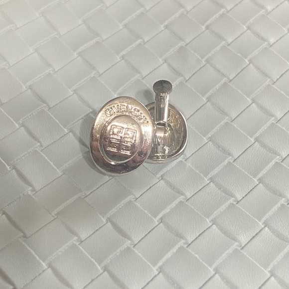 Authentic Givenchy vintage silver adjustable clip on earrings - Picture 8 of 12